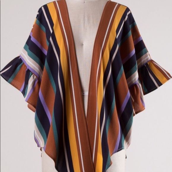 ❗️One Left❗️NWT Short Sleeve Cardigan - Picture 3 of 6